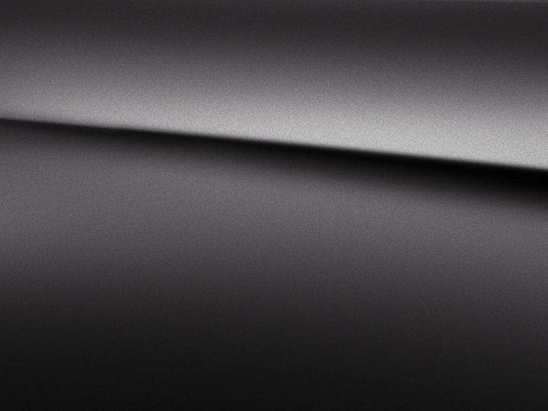  Vue de trois quarts de profil de la Mercedes CLA avec la peinture designo - gris montagne magno