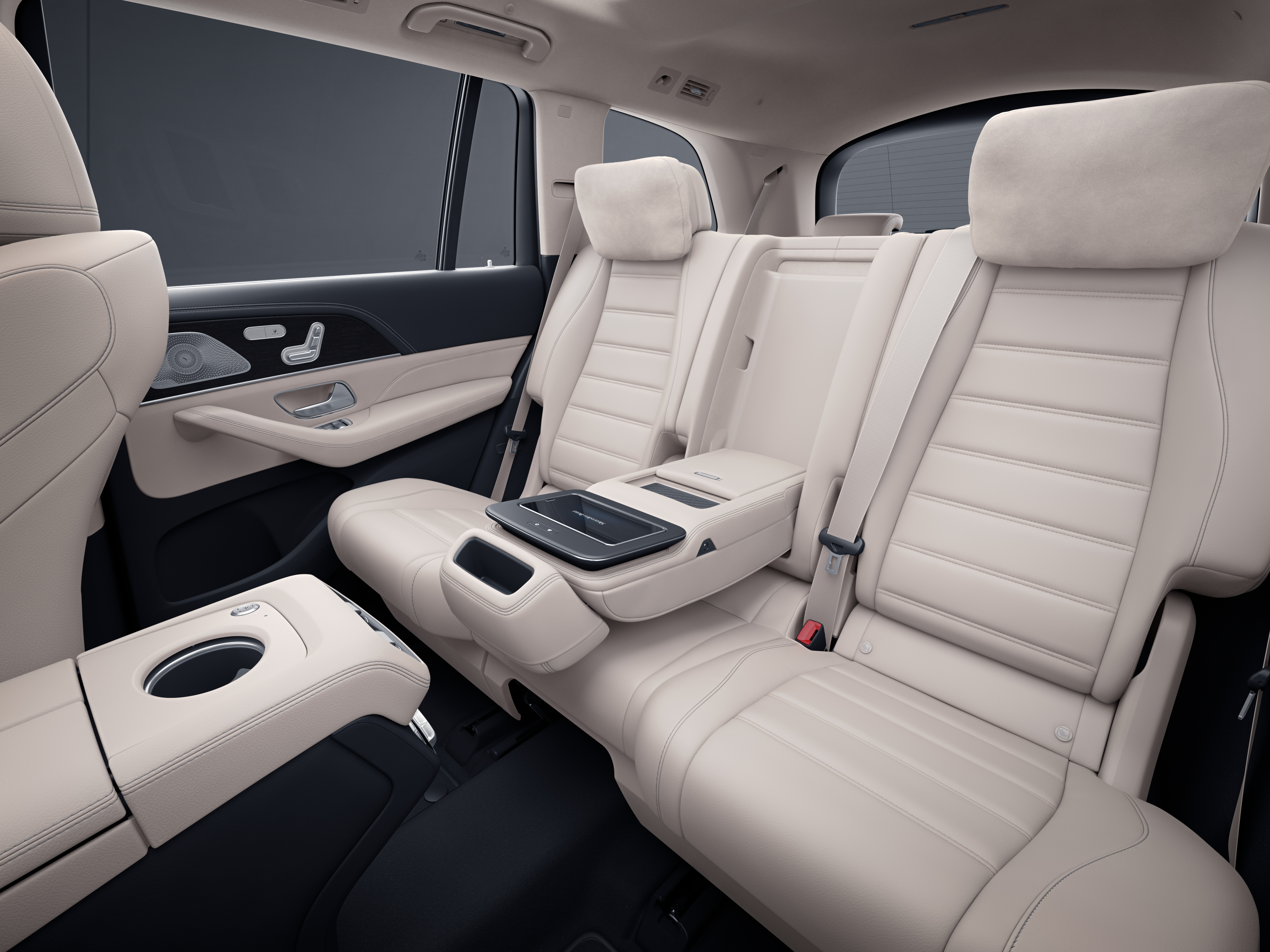 Habitacle arrière avec le Pack Confort Plus de la Mercedes GLS, Finition AMG Line Plus