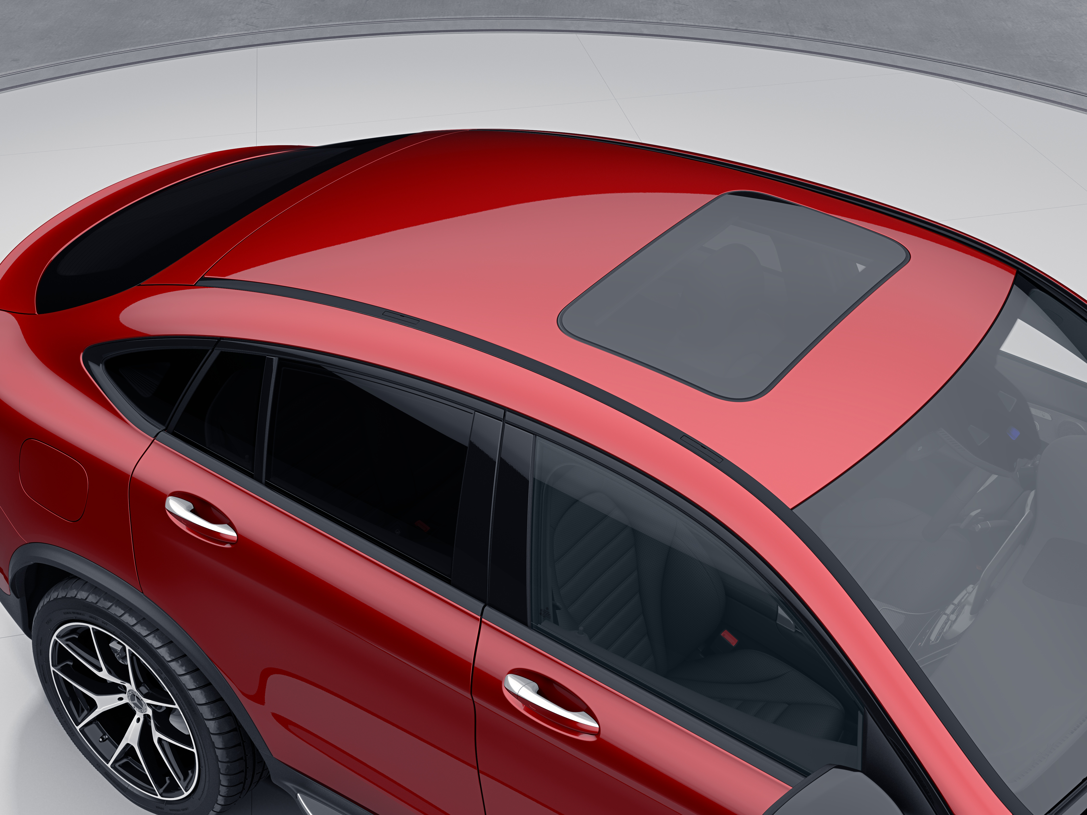 Toit électrique ouvrant en verre de la Mercedes GLC Coupé - Finition AMG Line