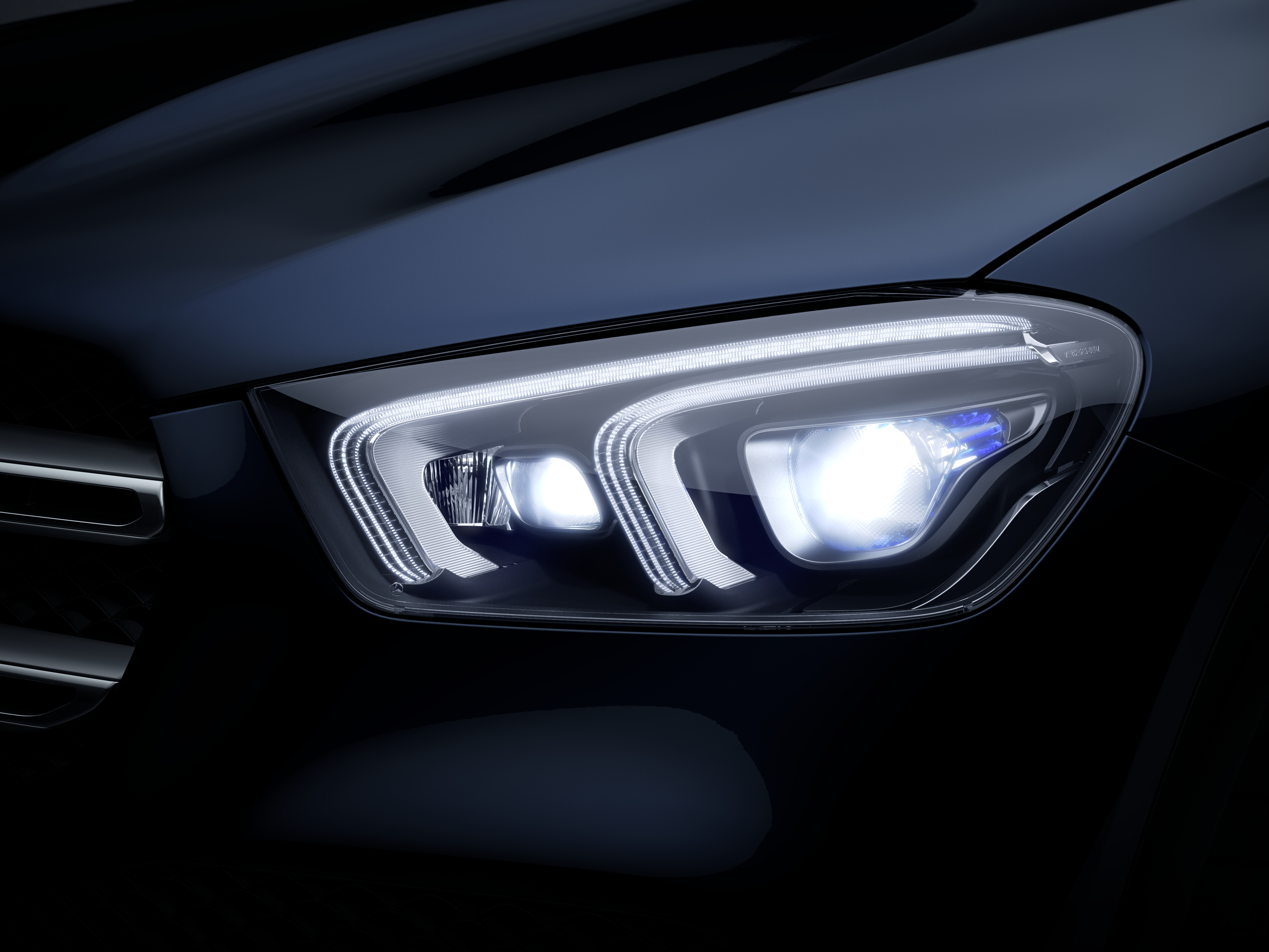 Phares de la Mercedes GLE Finition AMG Line