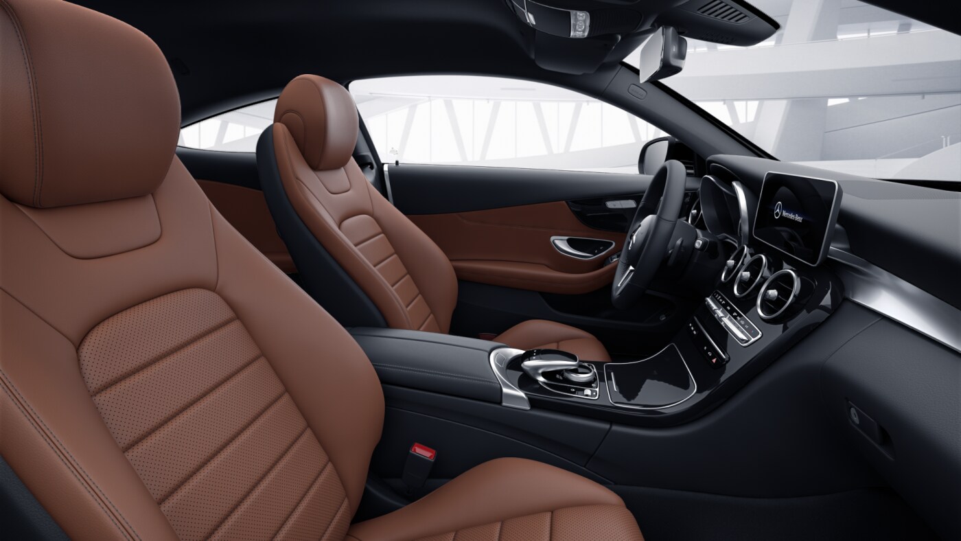 Sellerie de la Mercedes  Classe C Coupé Finition Luxury - couleur marron