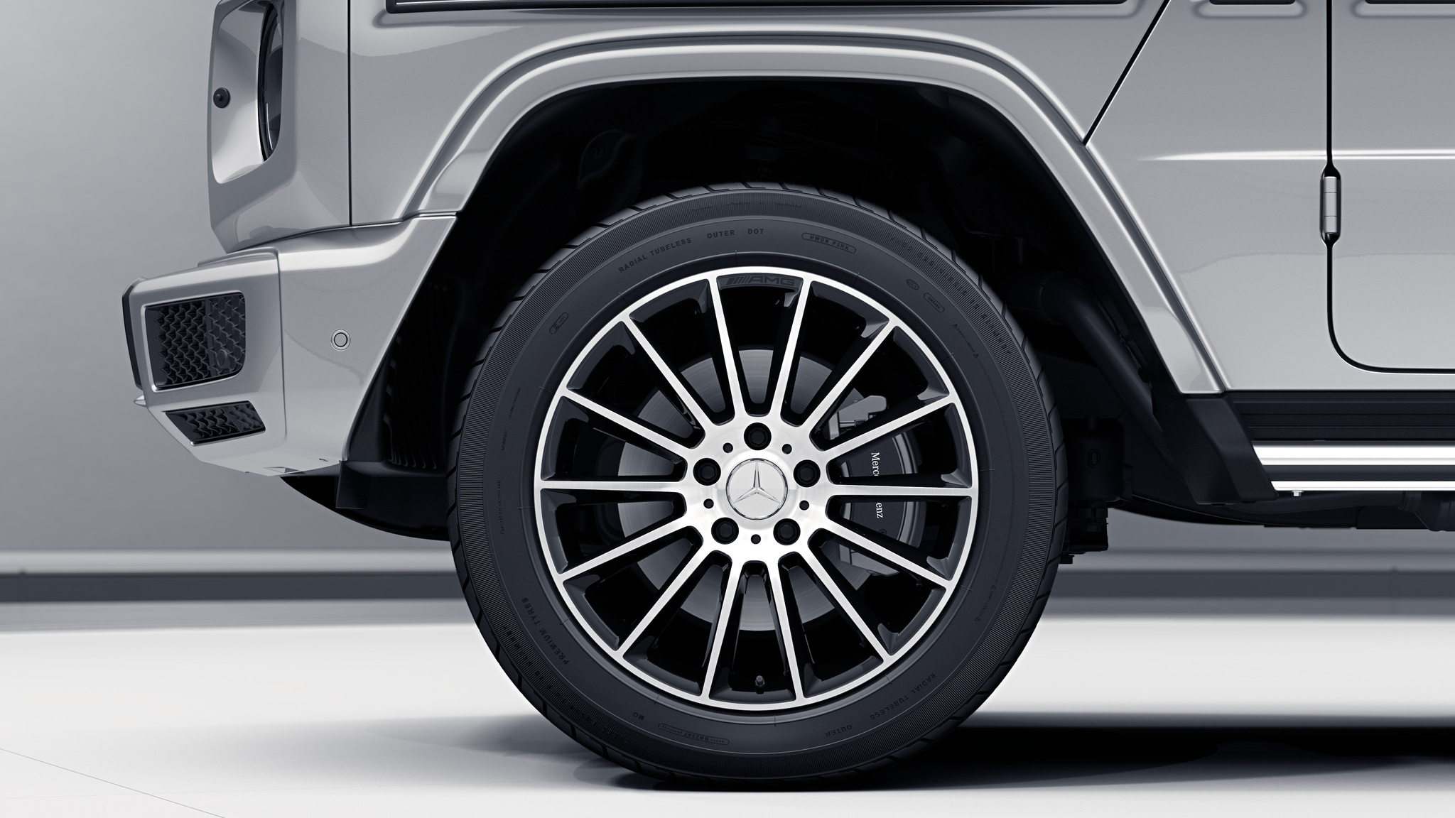 Jantes AMG 20 multibranches de la Mercedes-Benz Classe G 