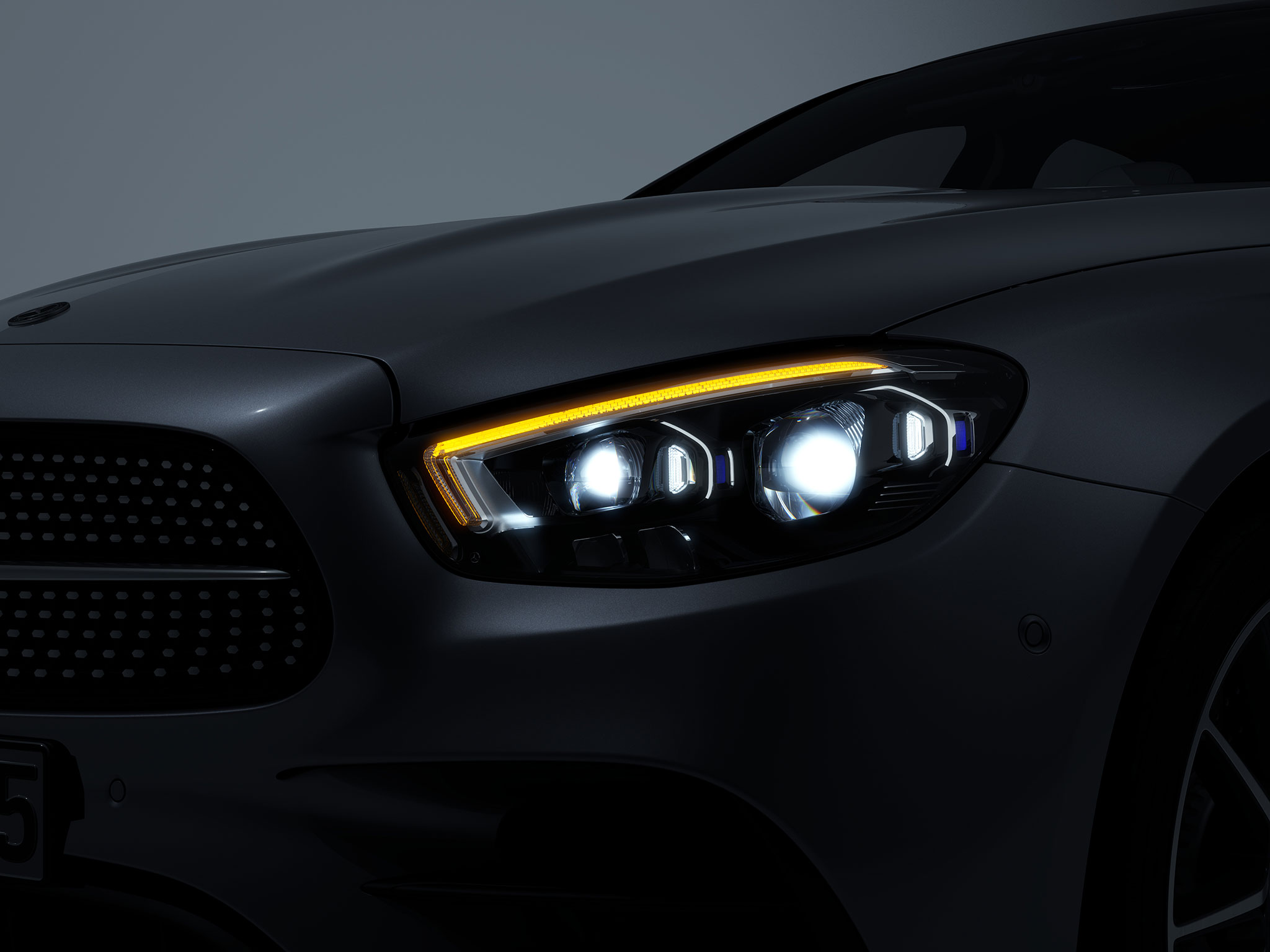 Phares de la Mercedes Classe E Berline - Finition AMG Line