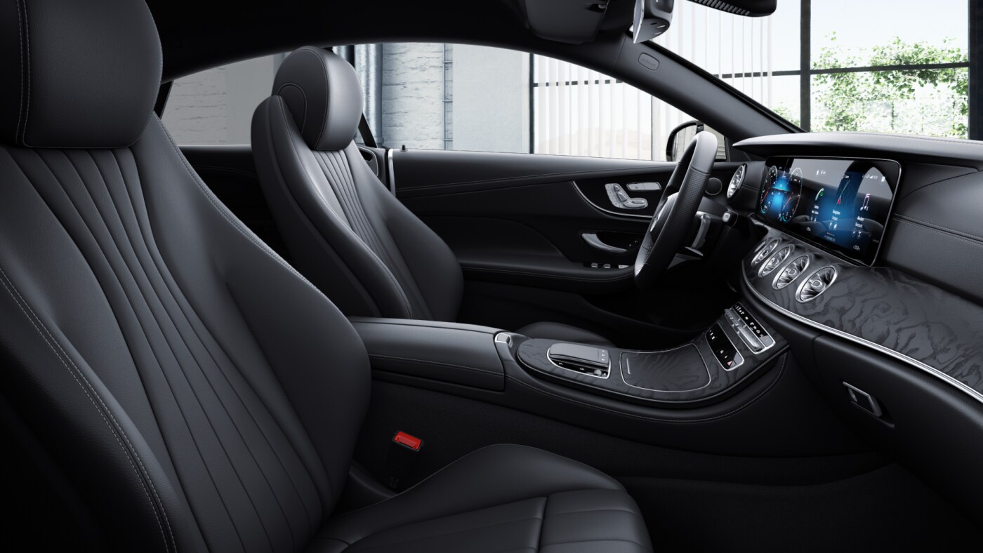 Profil de l’intérieur de la Mercedes Classe E Coupé Finition AMG Line